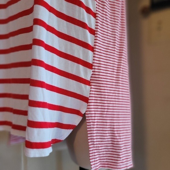 cha cha vente Red and White Striped Sleeveless Tank Top/Blouse Size Large - Picture 3 of 9